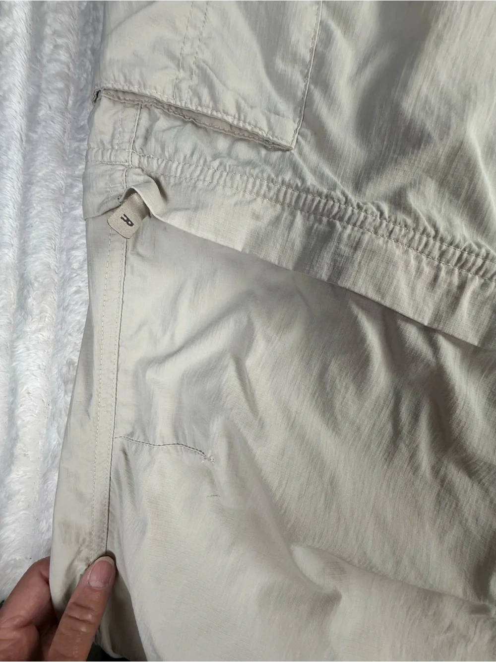 Columbia Men's Khaki Convertible Cargo Pants Omni-Shade Size 46x34